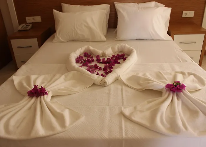 Hotel Harmony Side