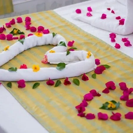 Hotel Harmony 3*