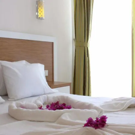 Harmony Hotel 3*
